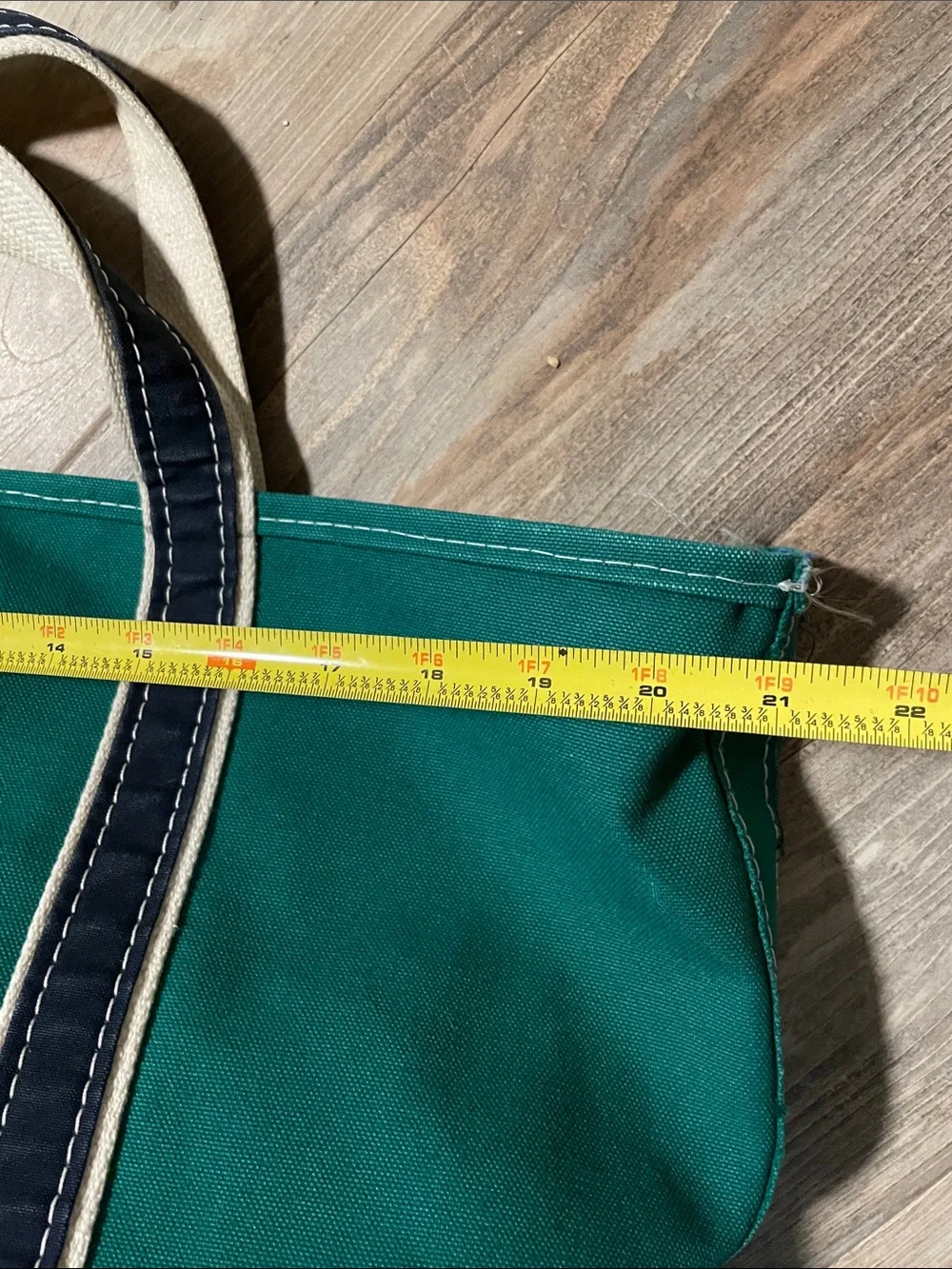Vintage L.L. Bean 70’s/80’s Kelly Green Canvas XL Tote Bag Sawtooth Tag